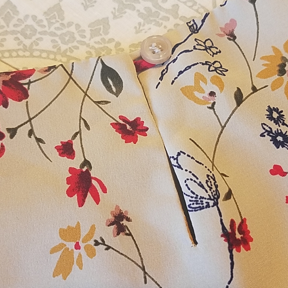 Floral Tank Top - Picture 4 of 6